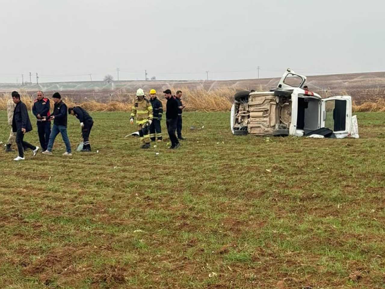 Mardin'de Hafif Ticari Araç Takla Attı 2 Ölü, 4 Yaralı 1