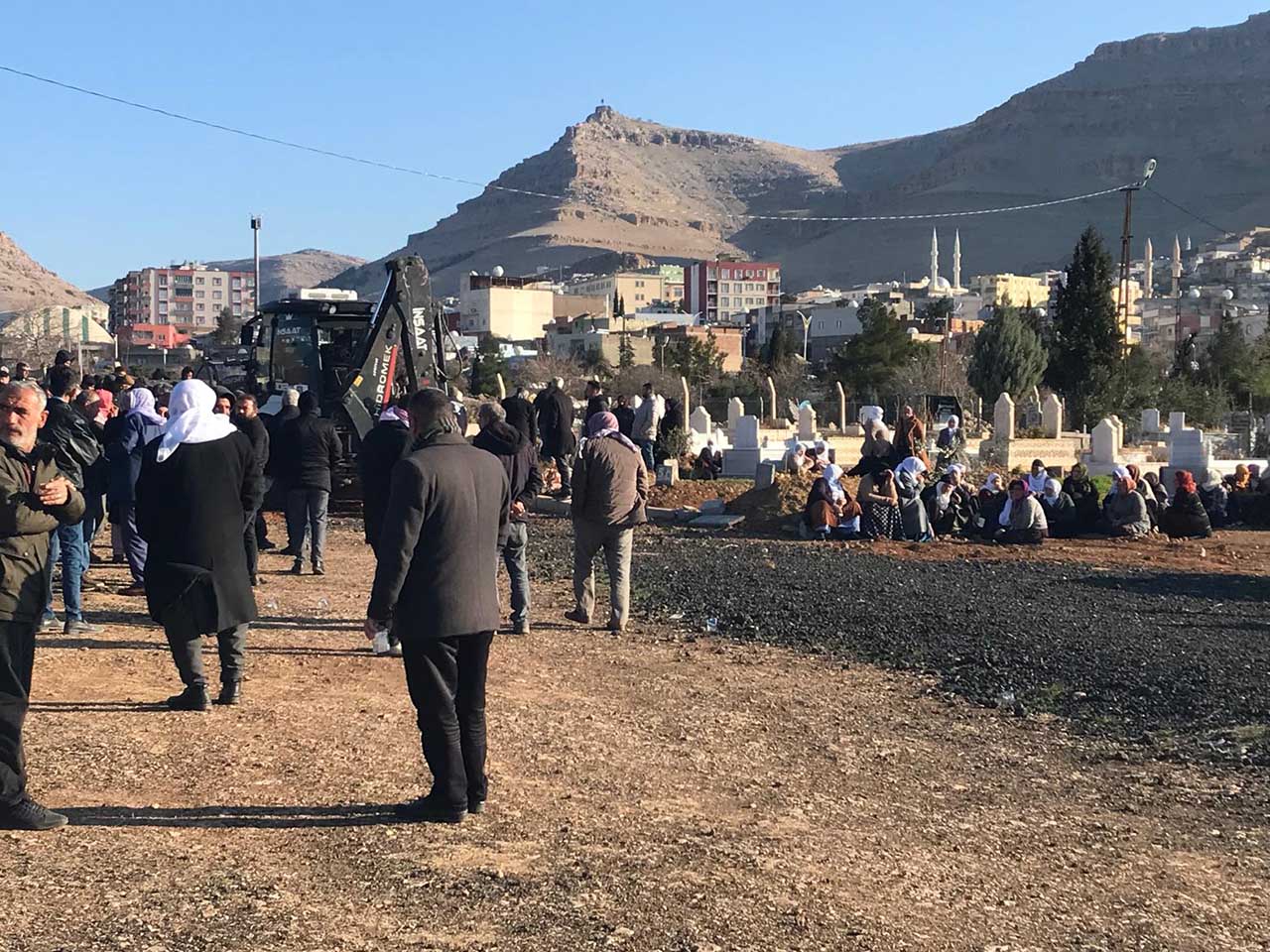 Mardin'de Silahlı Kavga Kurbanı 17 Yaşındaki Mehmet Ali, Toprağa Verildi 1