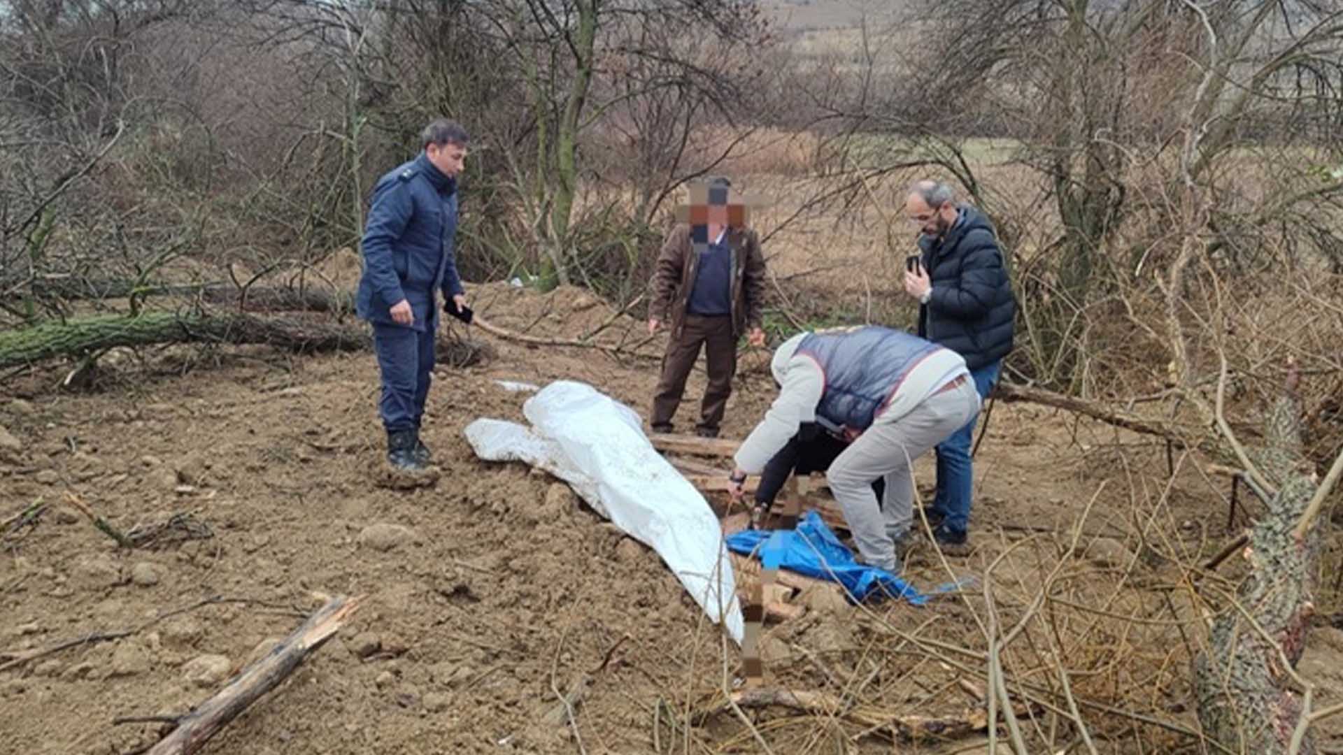 Traktörünü Çukura Gömüp Çalıntı Ihbarı Yaptı 2