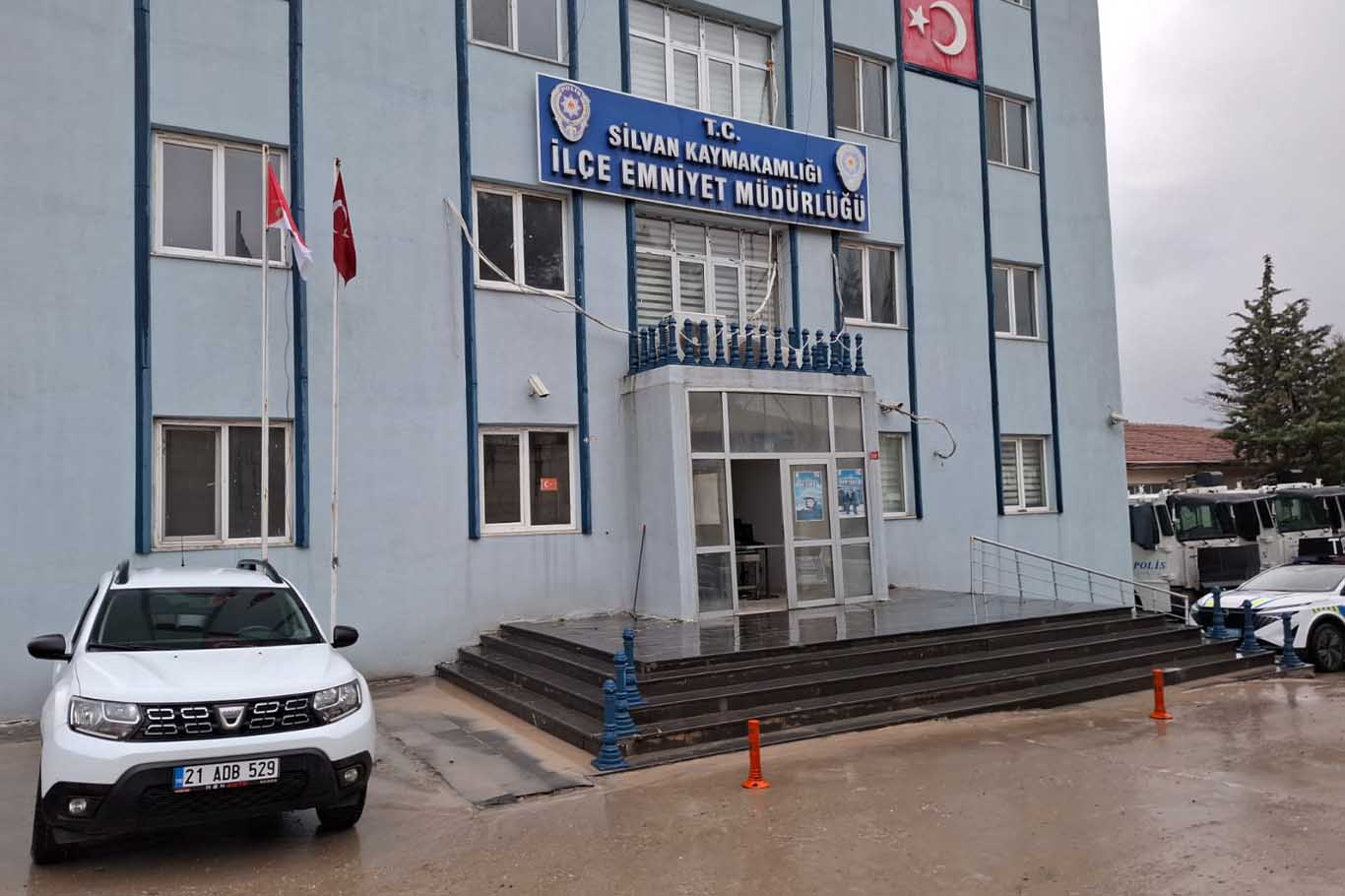 4 Cinayetin Firari Hükümlüsü, Diyarbakır'da Yakalandı 1