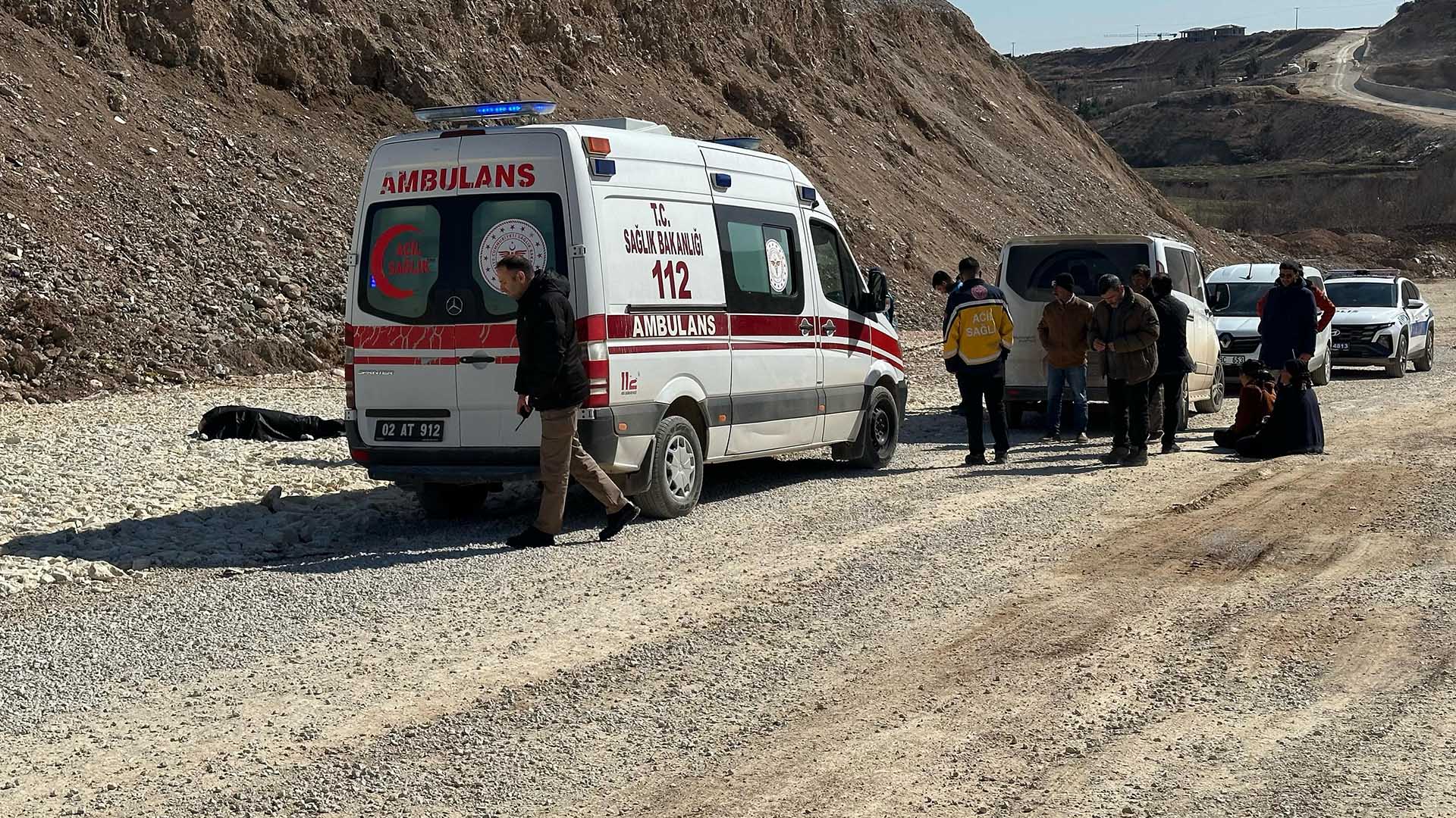 70 Yaşındaki Adam Mezarlık Yakınında Ölü Bulundu 2