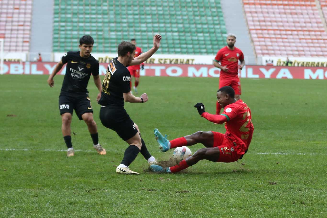 Amedspor Kendi Evinde Yeni Malatyaspor'a Acımadı 4