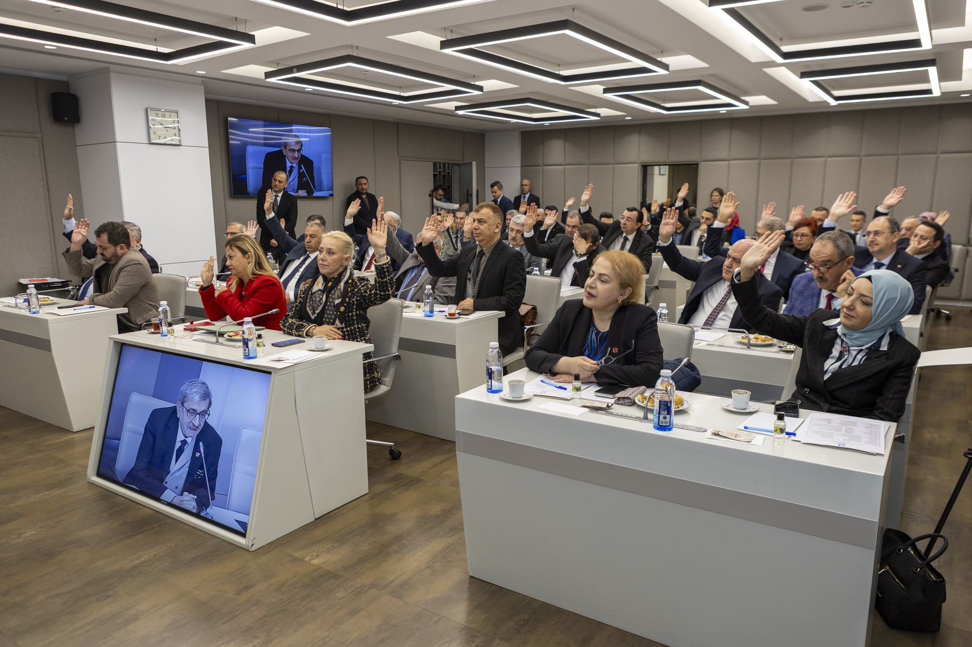 Basın İlan Kurumu’nun Yeni Yönetim Kurulu Belirlendi (6)