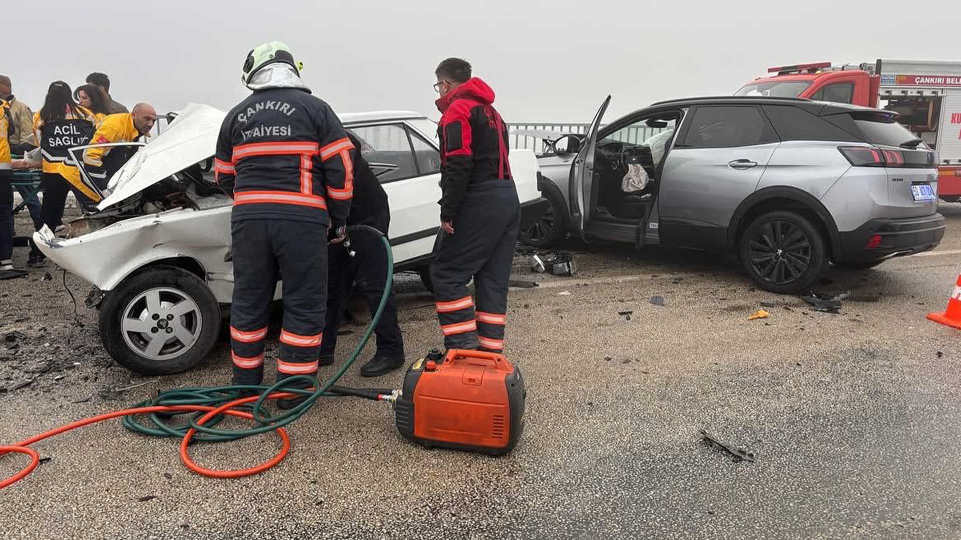 Çankırı'da 2 Otomobil Çarpıştı; 1 Ölü, 2 Yaralı 1