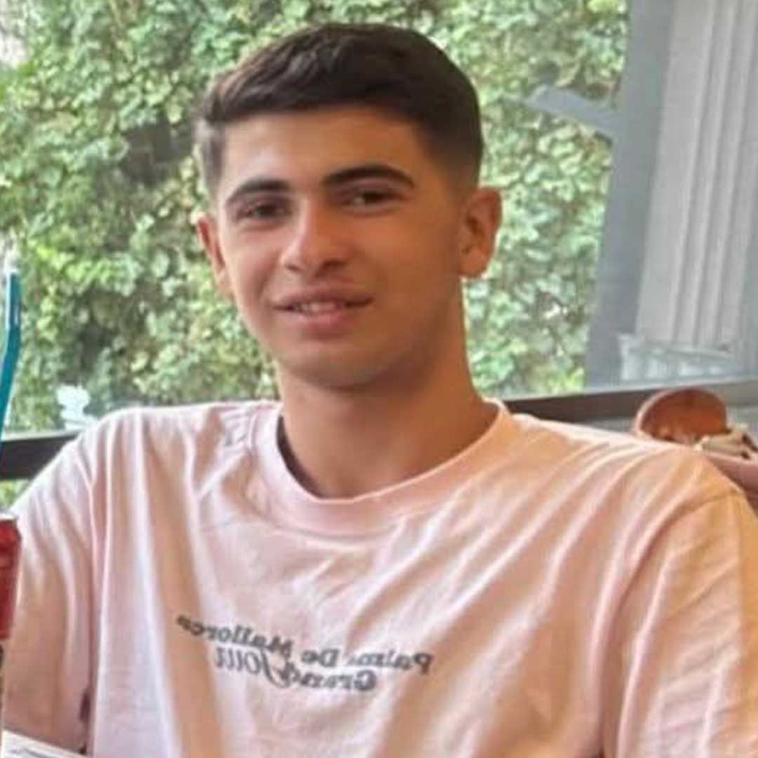 Dedenin Öldüğü Kazada, 15 Yaşındaki Torunu Da Kurtarılamadı 1