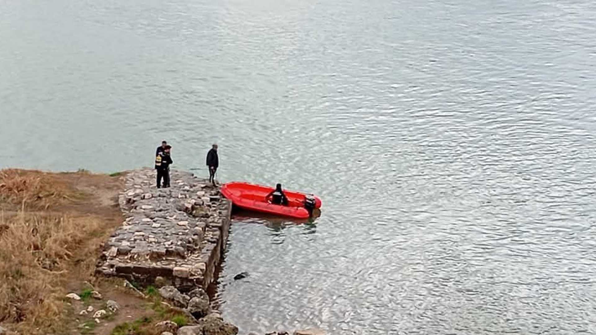 Dicle Nehrine Atlayan 26 Yaşındaki Sağlık Personeli Kızın Cansız Bedeni Bulundu 1