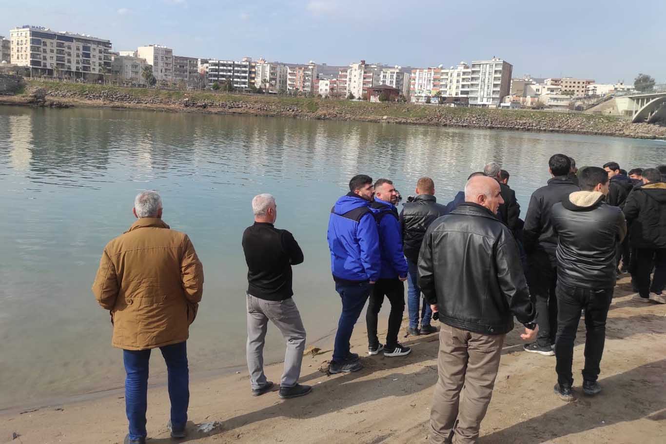 Dicle Nehrine Atlayan 26 Yaşındaki Sağlık Personeli Kızın Cansız Bedeni Bulundu 4