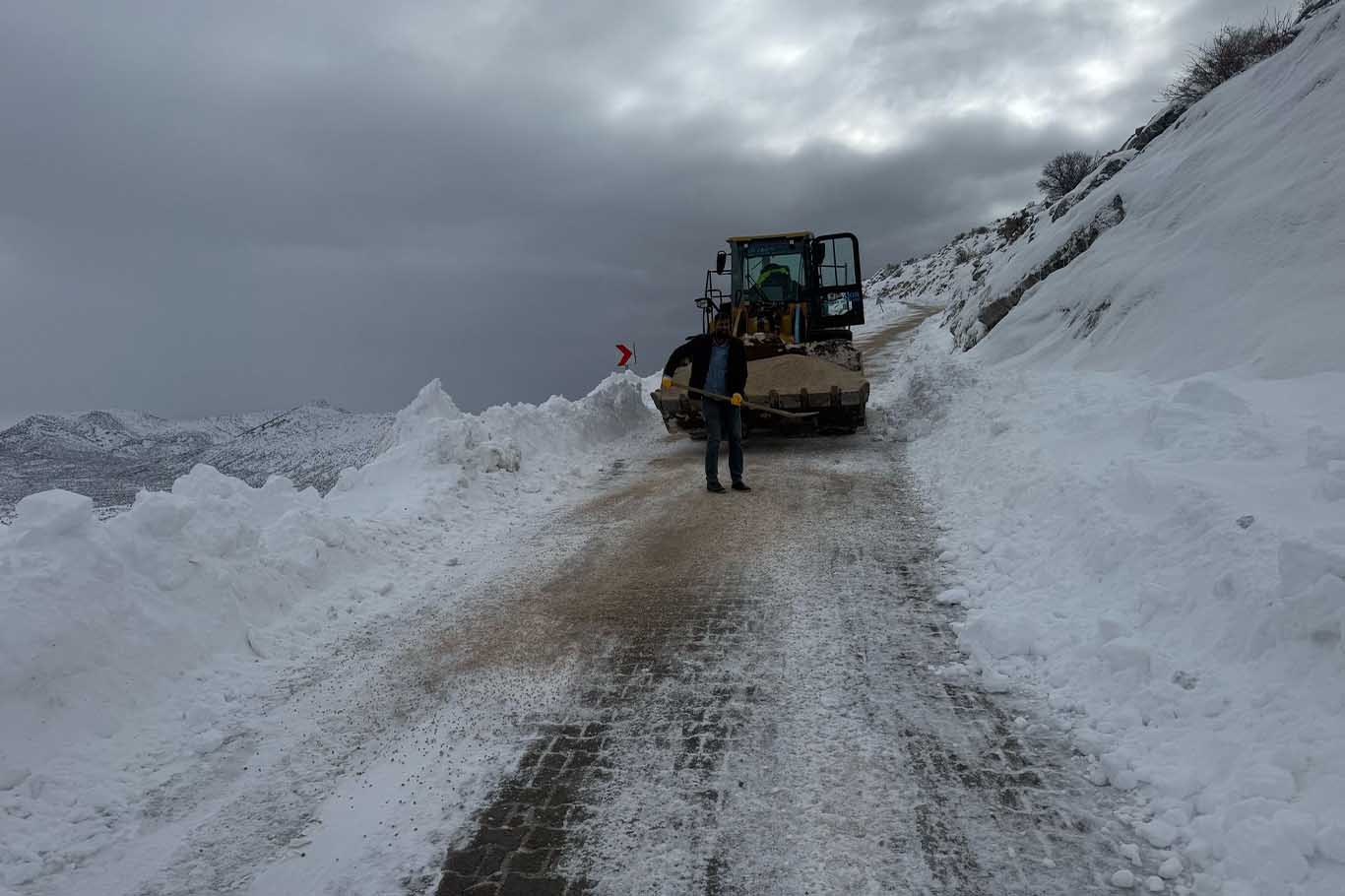 Diyarbakır’da 69 Kırsal Mahallede 714 Kilometrelik Yol Ulaşıma Açıldı 2