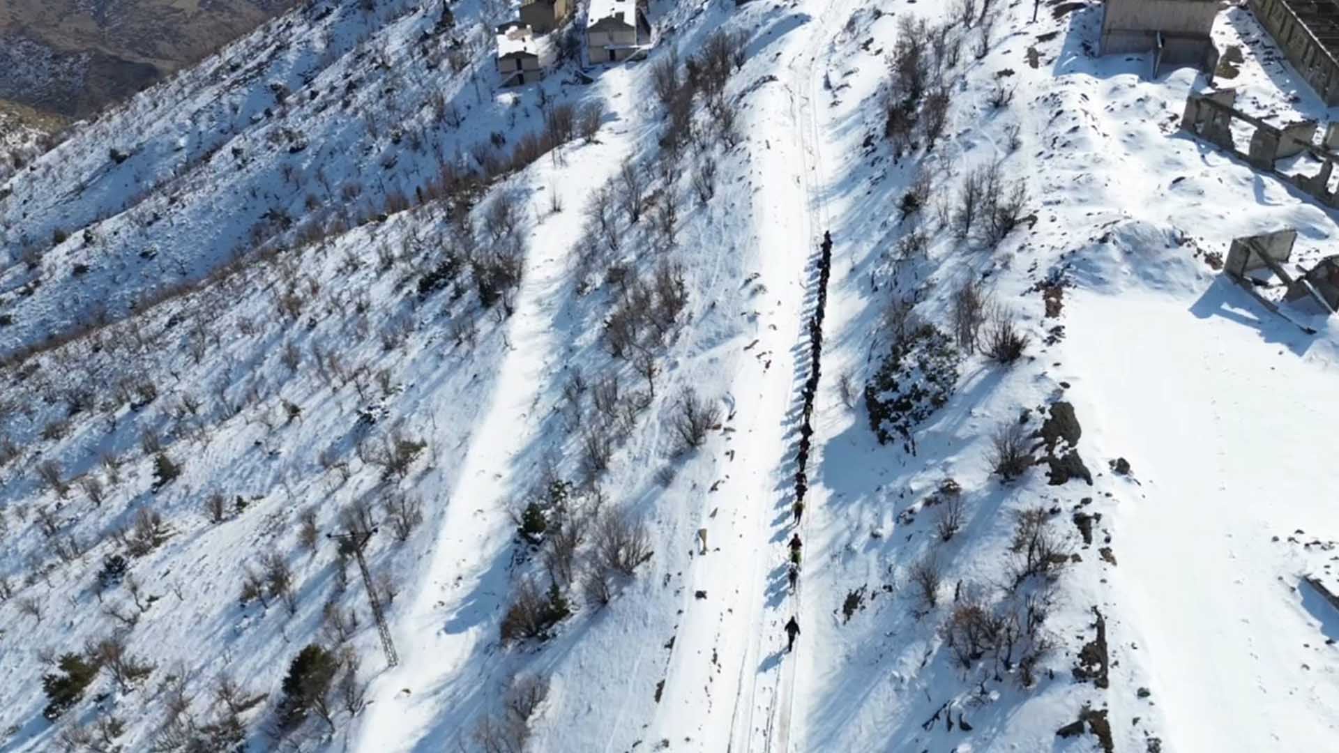 Diyarbakır'da Karla Örtülü Tarih Doğaseverler İtalyan Köyünü Keşfetti 3