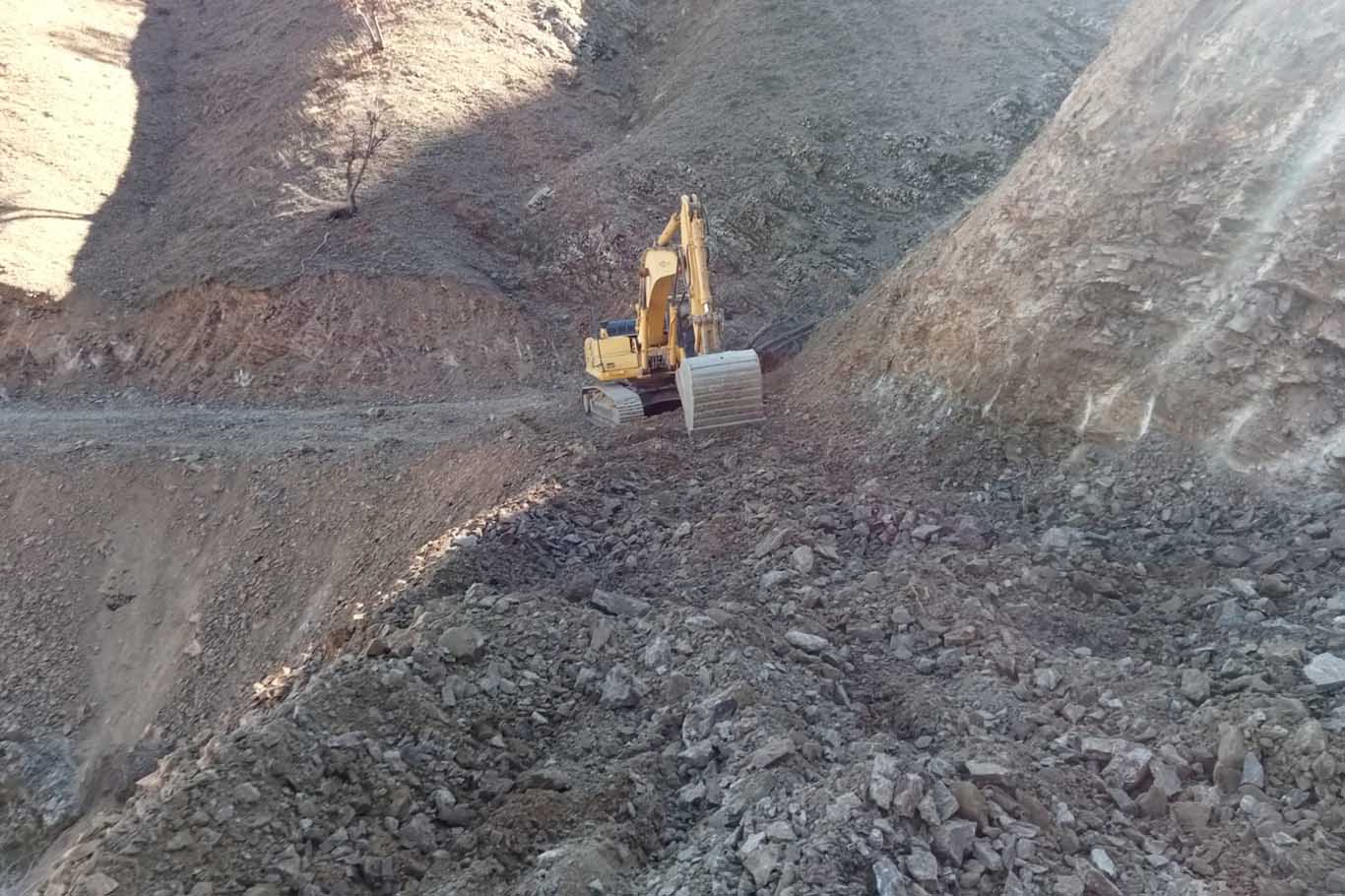 Diyarbakır’da Kırsal Mahalle Yollarında Asfalt, Yol Açma Ve Genişletme Çalışmaları 2