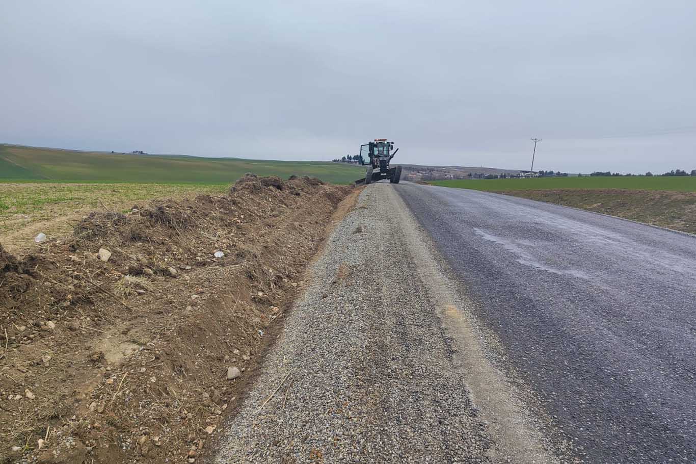 Diyarbakır’da Kırsal Mahalle Yollarında Asfalt, Yol Açma Ve Genişletme Çalışmaları 5