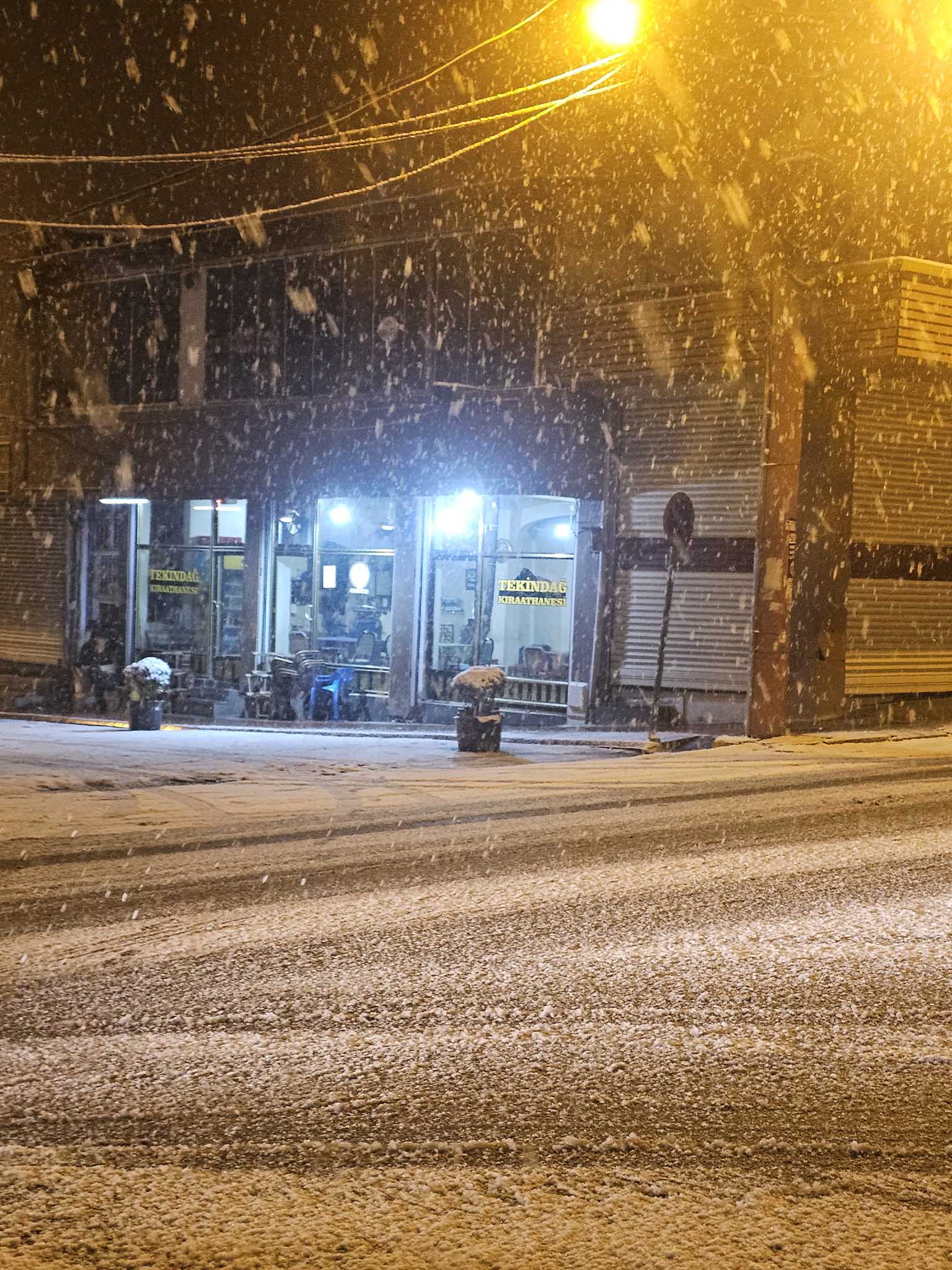 Diyarbakır’ın 2 Ilçesinde Kar Yağışı Etkili Oldu 4