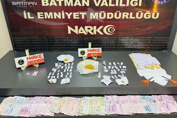 Batman'da Uyuşturucu Operasyonu 3 Kişi Tutuklandı (2)