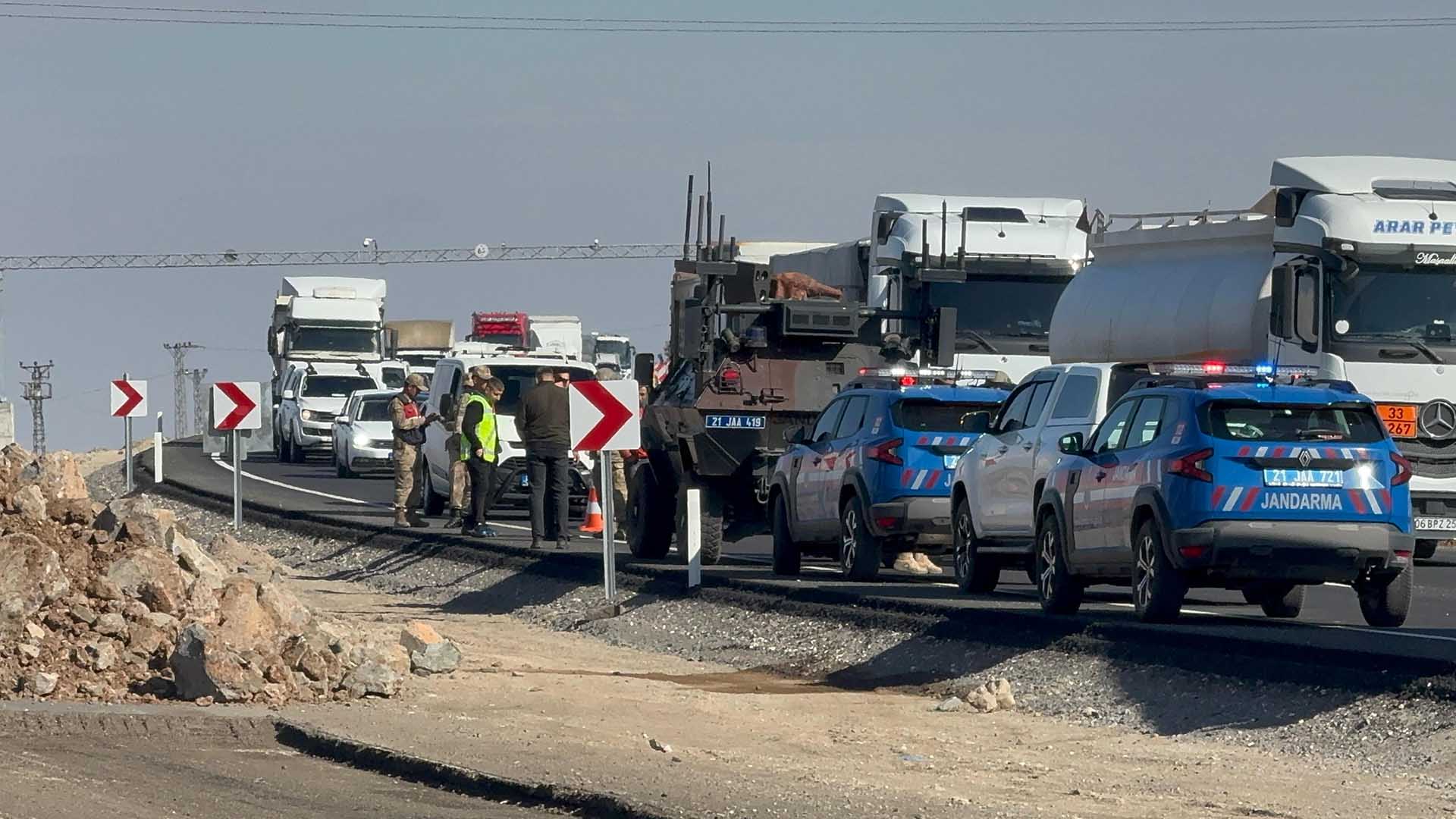 Diyarbakır Bismil Yolunda Kavga 1 Ağır Yaralı 5