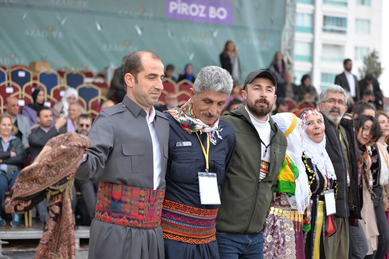 Diyarbakır'da Newroz Etkinliği Düzenleniyor 9