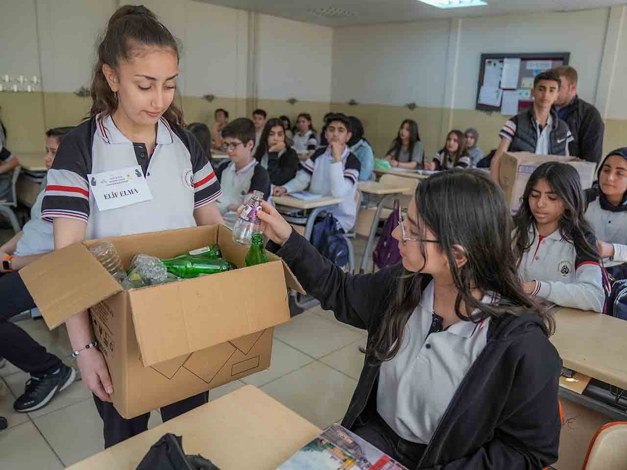 Diyarbakır'da Sıfır Atık Projesi Hem Geri Dönüşüm Hem Ağaçlandırma 3