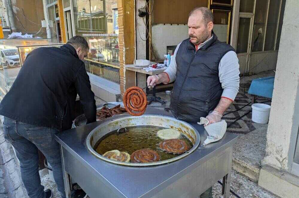 Tatlıcılar Ramazan Ayı Dolayısıyla Yoğun Mesai Harcıyor (1)