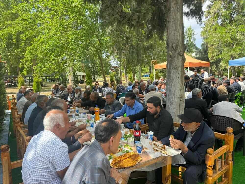 Hayvan Pazarında 5 Kişinin Yaralandığı Kavga Barışla Sonuçlandı (2)