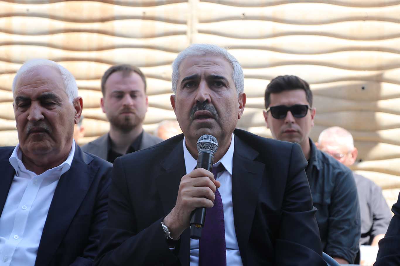 Ak Parti Diyarbakır İl Başkanlığından Dem Parti İl Başkanlığına Önder Için Taziye Ziyareti 3