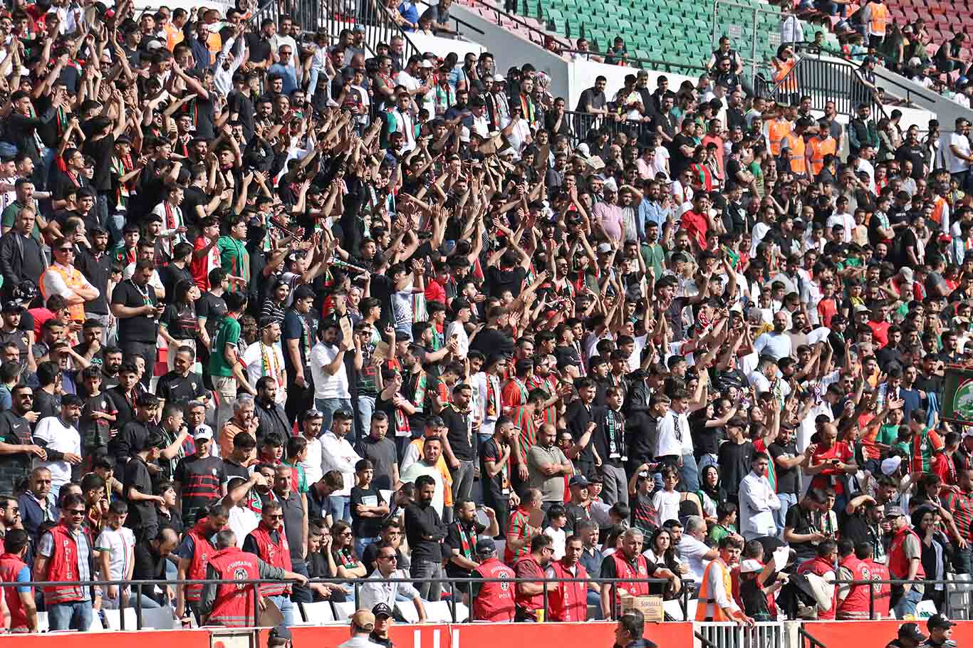 Amedspor Ligden Düşen Adanaspor’a Acımadı 5