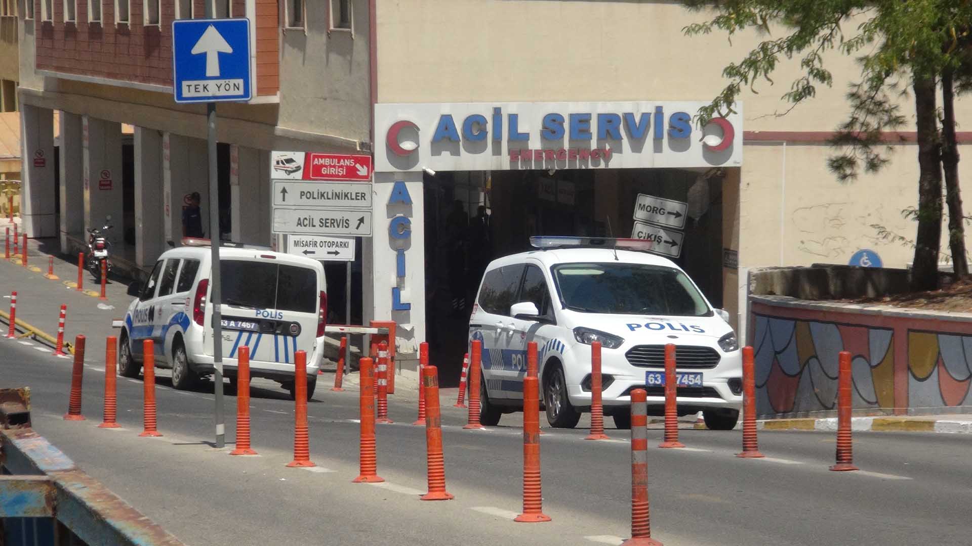 Babasını Bıçakla Öldürdü, Annesini Yaraladı 2