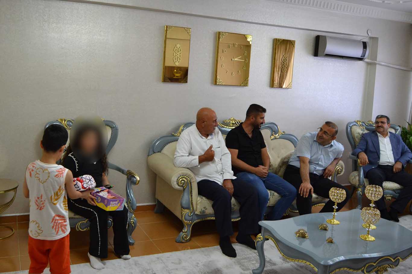 Bismil Kaymakamı Recep Hasar'dan Özel Durumları Olan Vatandaşlara Ziyaret 10