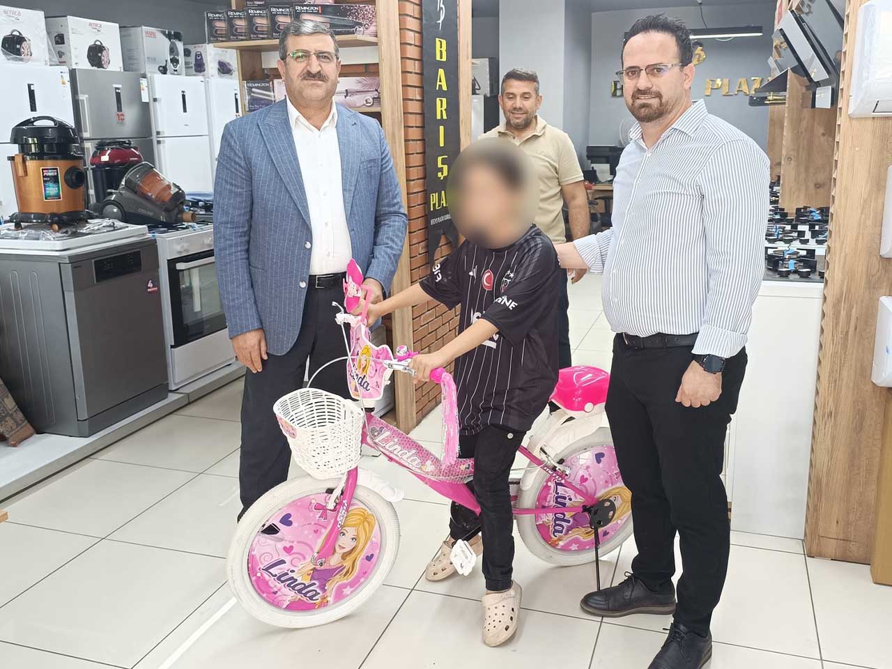 Bismil Kaymakamı Recep Hasar'dan Özel Durumları Olan Vatandaşlara Ziyaret 11