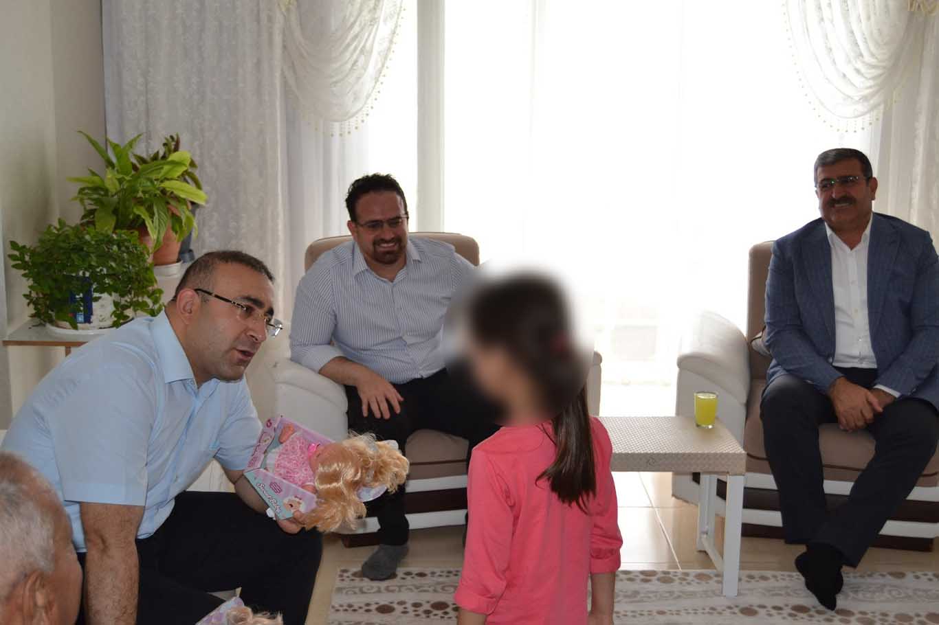 Bismil Kaymakamı Recep Hasar'dan Özel Durumları Olan Vatandaşlara Ziyaret 4
