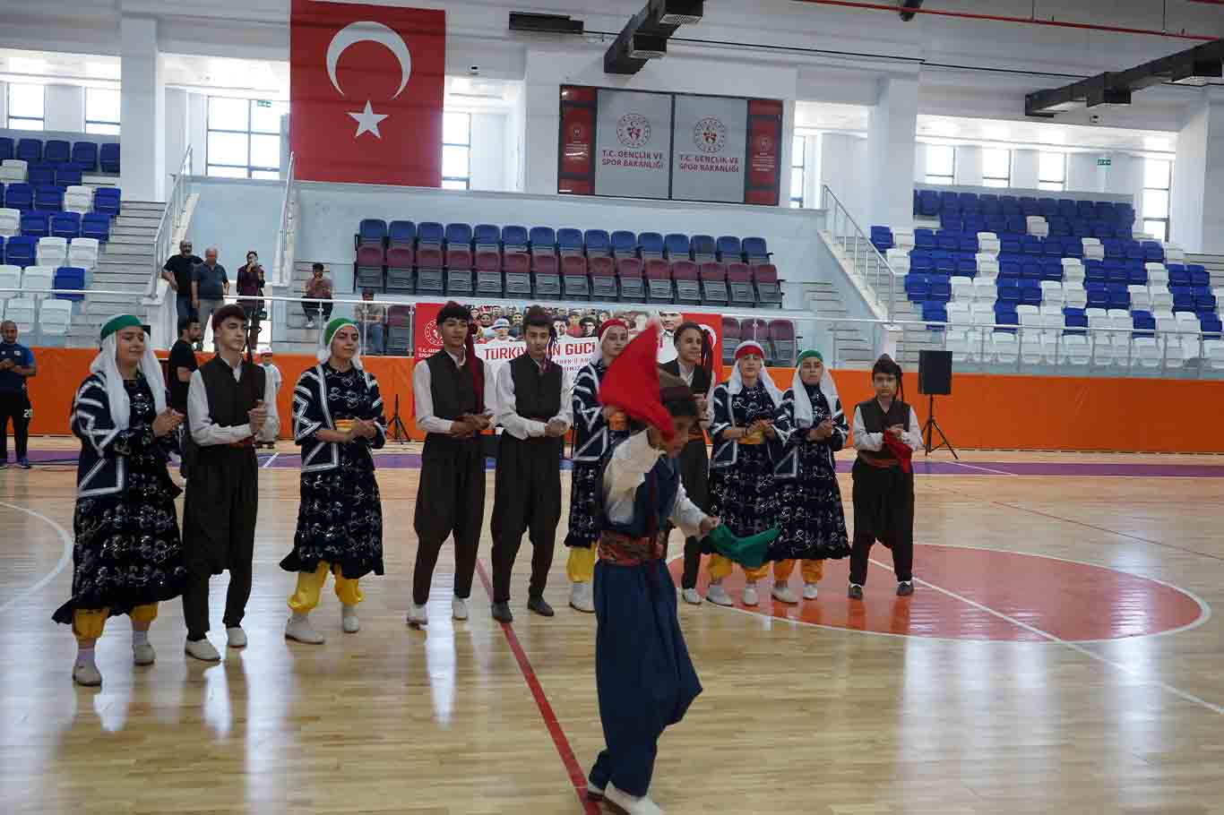 Bismil’de 19 Mayıs Gençlik Ve Spor Bayramı Etkinliği 12