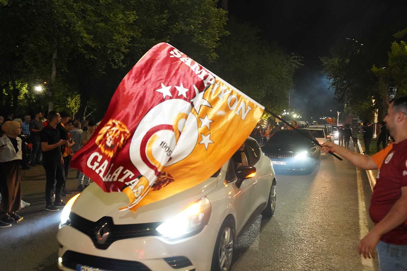 Bismil’de Galatasaray’ın 25’Inci Şampiyonluğu Kutlanıyor 15
