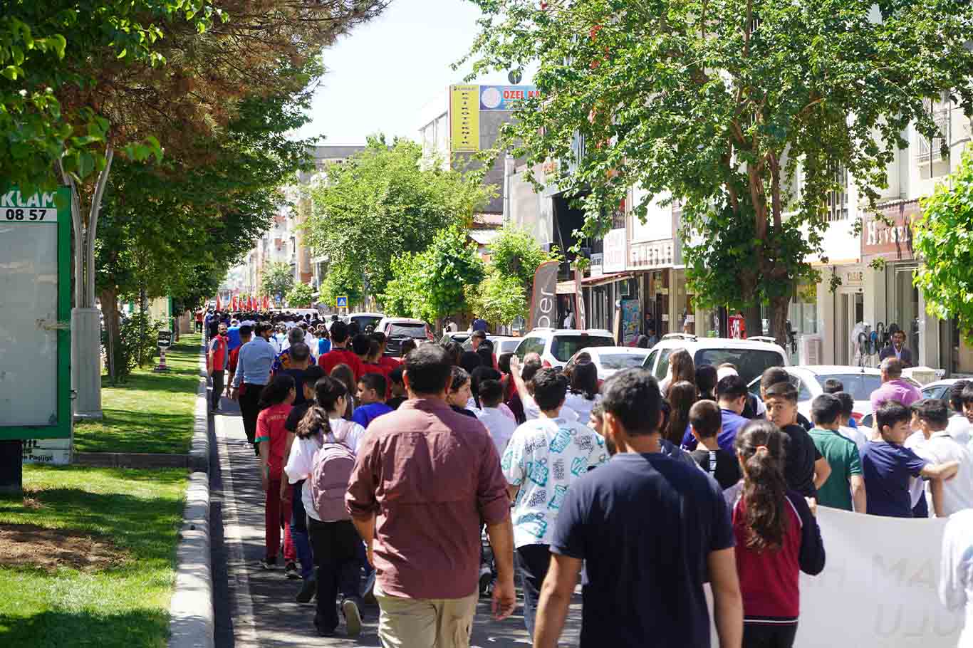 Bismil’de Gençlik Haftası Kapsamında Kortej Yürüyüşü Yapıldı 5