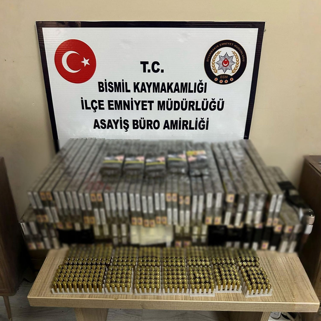 Bismil’de Kaçak Sigara Ve 400 Adet Tabanca Fişeği Ele Geçirildi 2