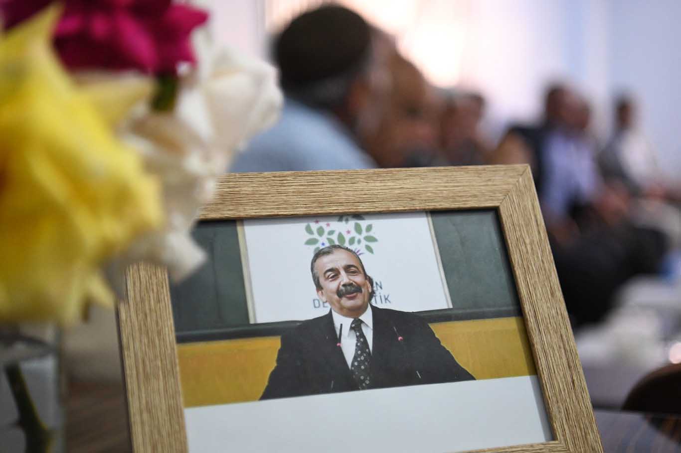 Bismil’de Sırrı Süreyya Önder Için Taziye Kuruldu 3
