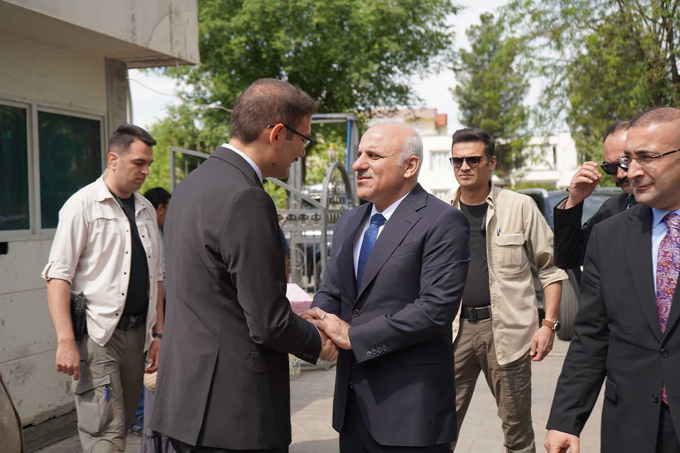 Diyarbakır Valisi Zorluoğlu Bismil’de 9