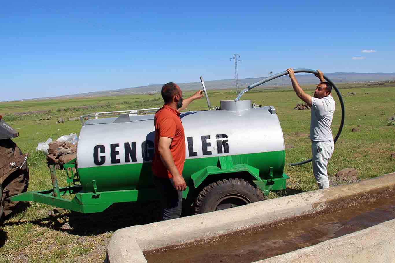 Diyarbakır’da 30 Yıldır Su Sıkıntısı Yaşayan Mahalle Sakinleri, Sorunlarına Çözüm Istiyor 13
