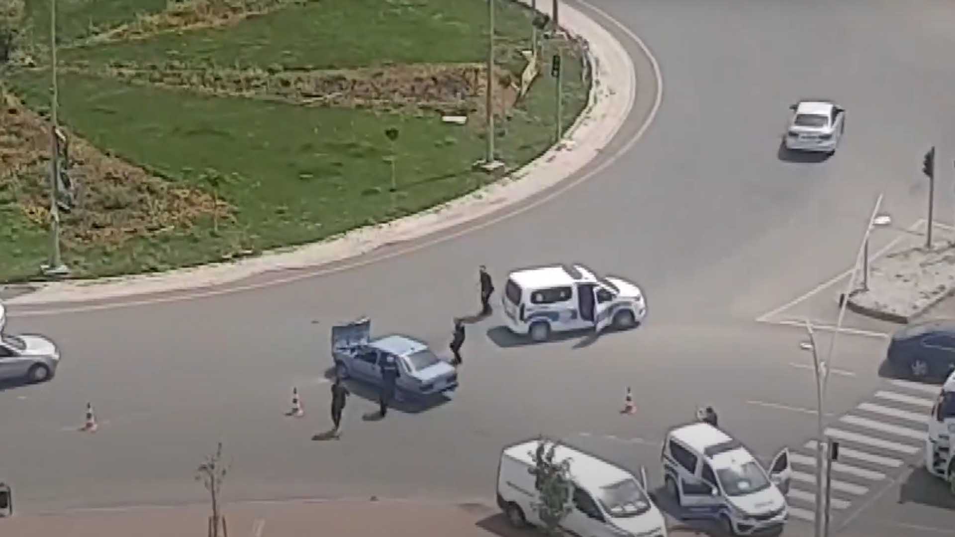 Di̇yarbakir'da Fi̇lm Gi̇bi̇ Kovalamaca 4