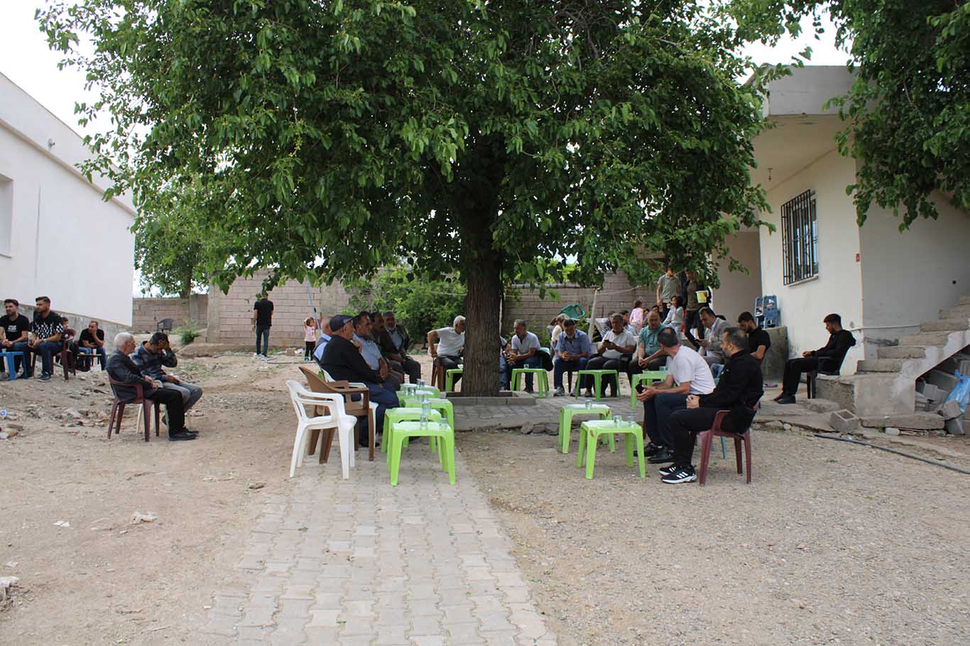 Diyarbakır’da Yanan Kamyonette Ölü Bulunan Baba Ve Oğulun Ailesi Konuştu 2