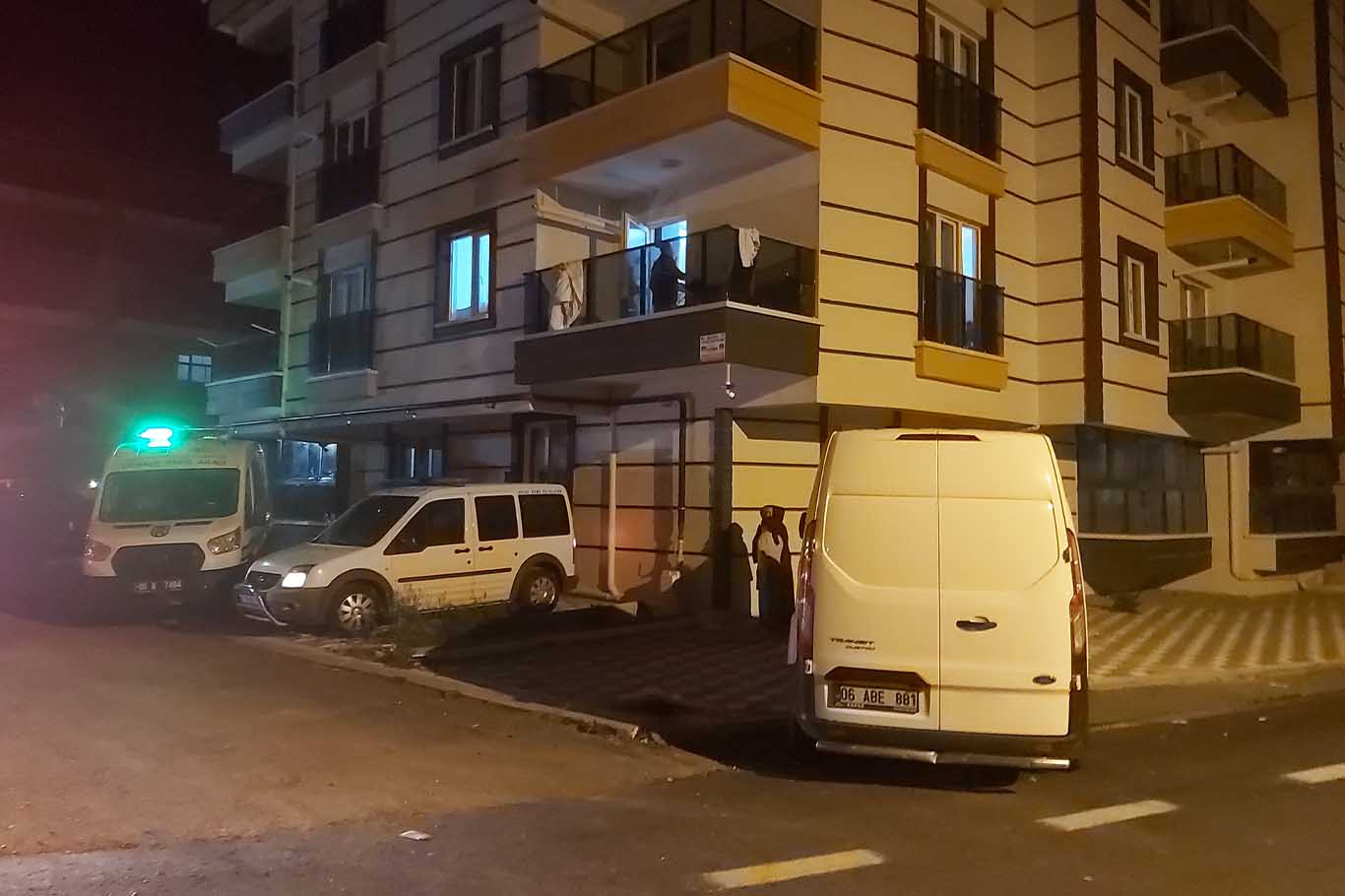 Evine Gizlice Girdiği Komşusu Hatice'yi Öldürüp, 1 Gün Sonra Yaşamına Son Vermiş 2