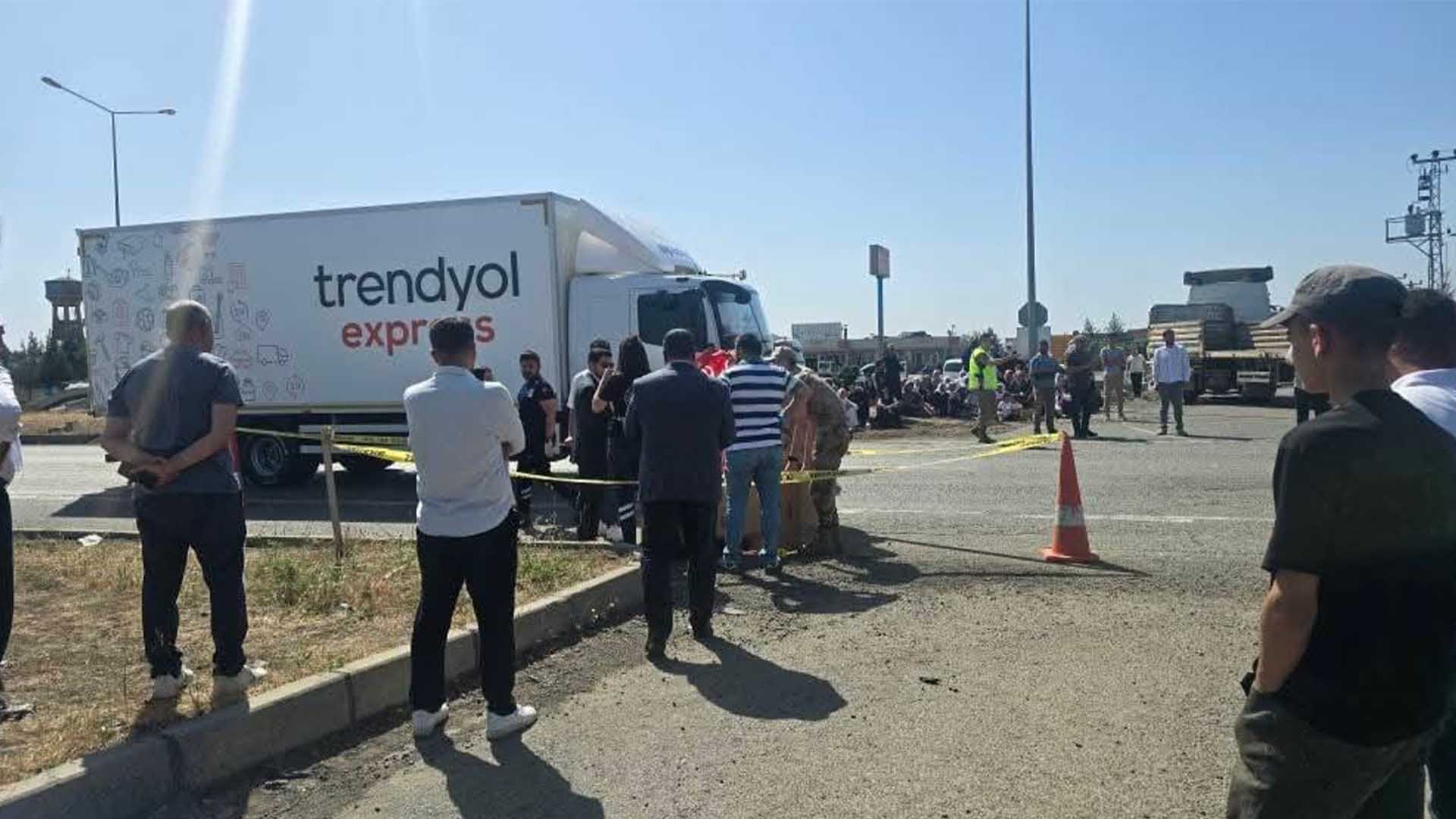 Kamyonun Çarptığı Lise Öğrencisi, Hayatını Kaybetti 1