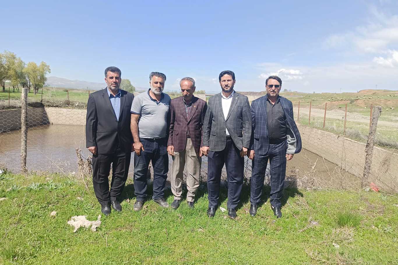 Köylüleri Işte Bu Suyu Içmeye Mahkum Ediyorlar 2