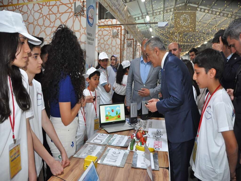 Mardin'de Bilim Ve Sanat Festivali Kapılarını Açtı (1)