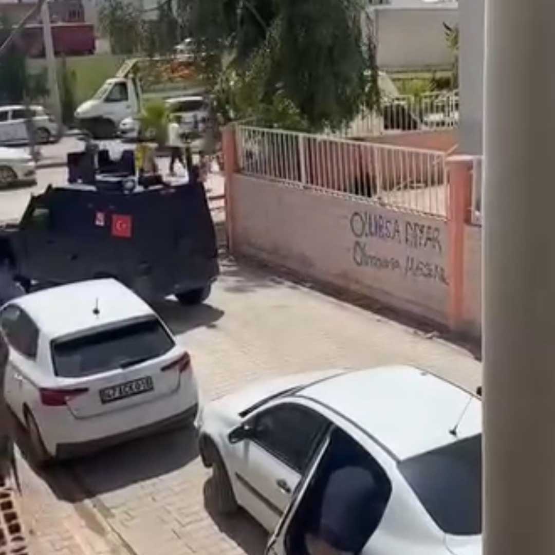 Okulun Bahçesinde Silahlı Saldırıya Uğrayan Öğretmen Öldü 7