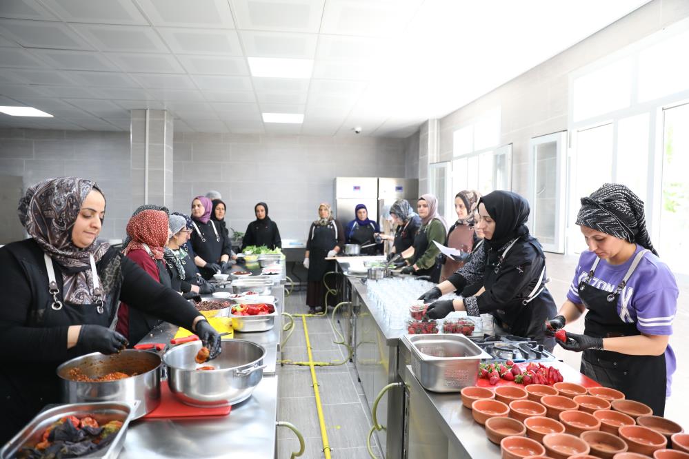 Siverek'te Hizmet Veren Gastronomi Merkezi Aşçıların Yeni Umudu Oldu