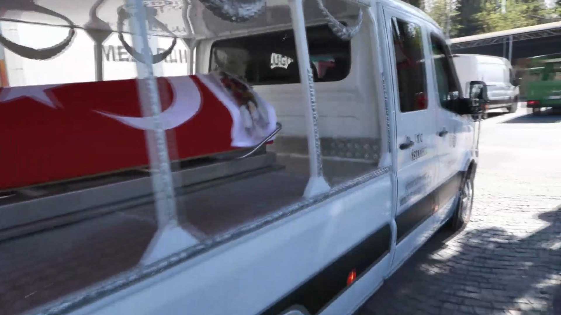 Tbmm Başkanvekili Sırrı Süreyya Önder Için Akm'de Tören Düzenlendi 4