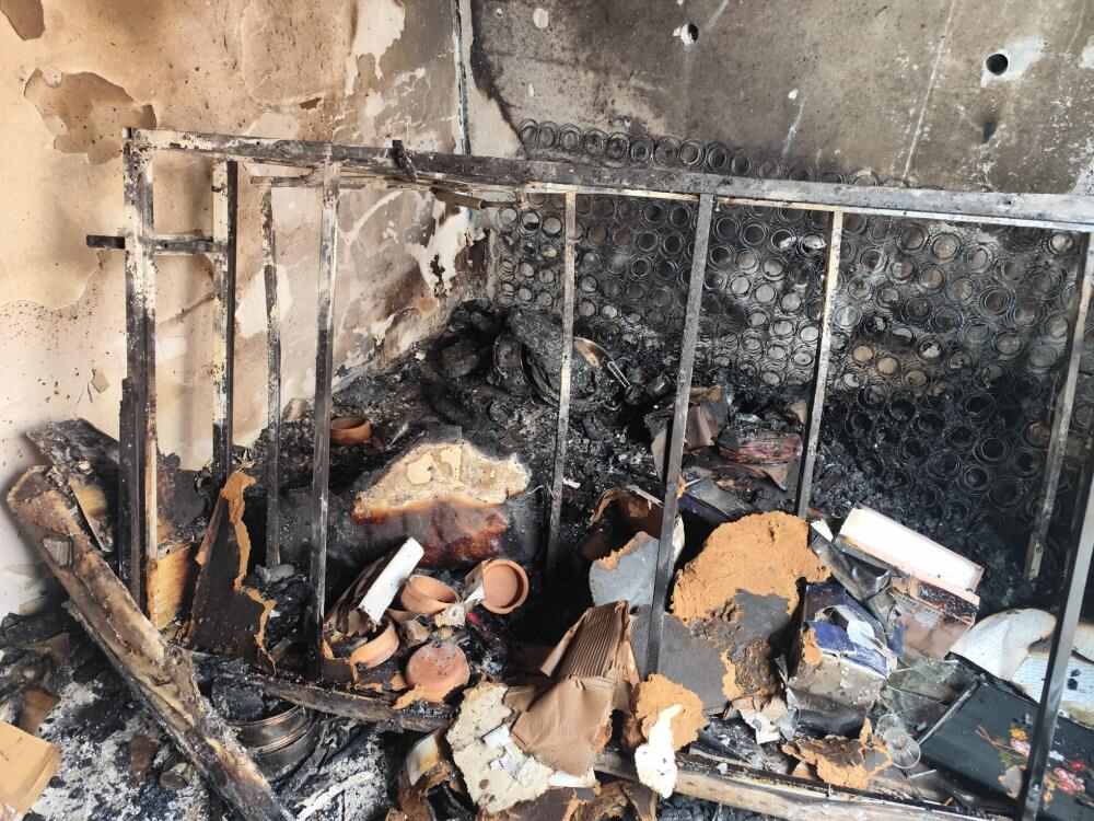 Yangında Çakmak Doldurma Tüpleri Patladı 1 Kişi Yaralandı (2)