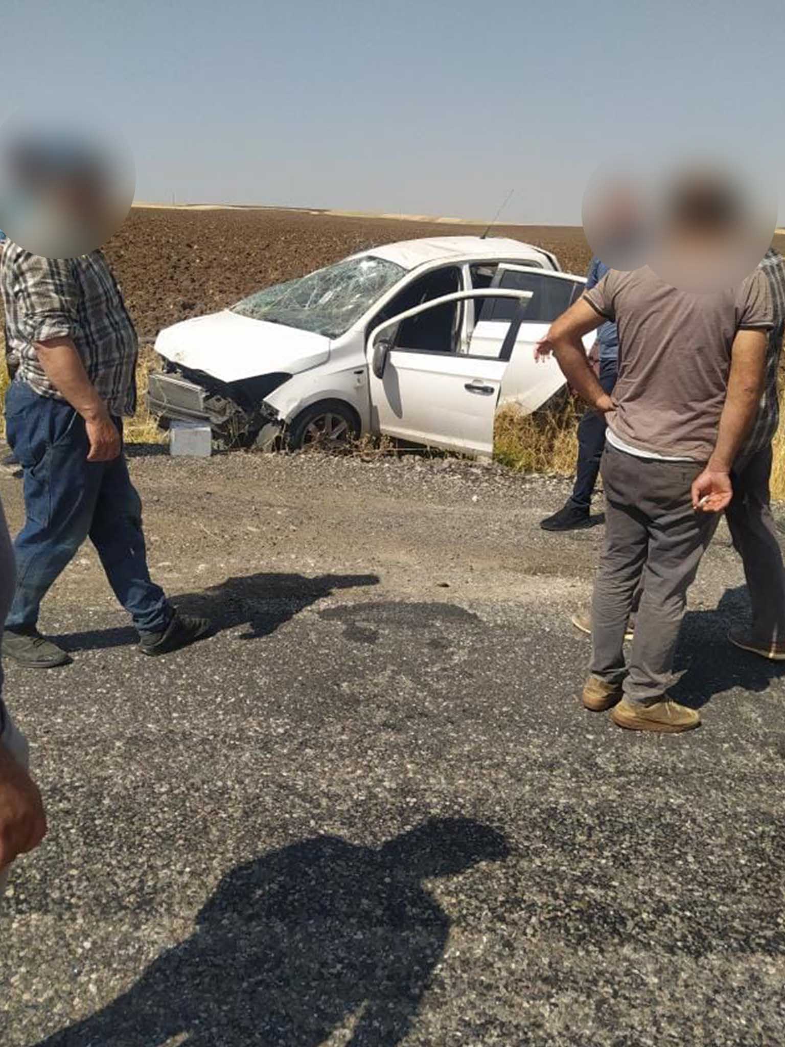 Bismil’de Otomobil Takla Attı 2 Yaralı 3