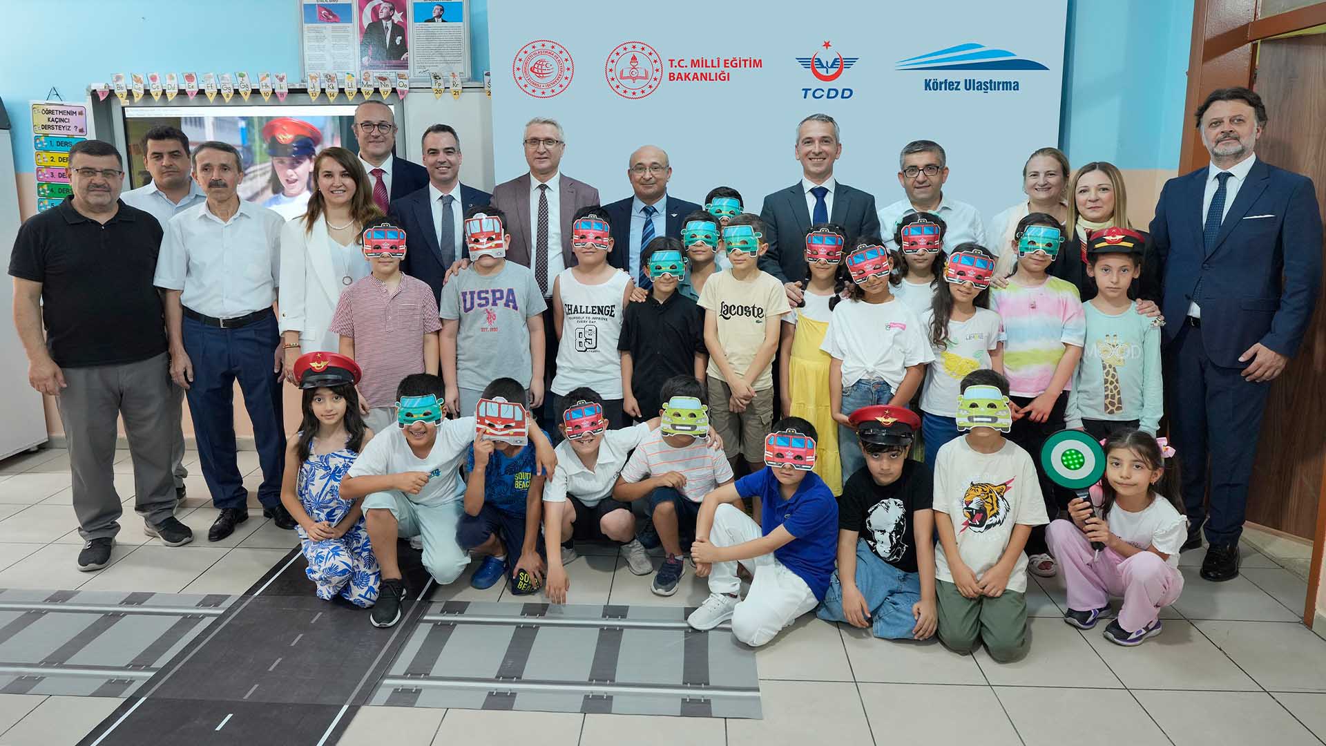 Diyarbakır, Bismil Ve Batman Demiryolu Hattındaki Hemzemin Geçitlerde Emniyet Farkındalığı Projesi