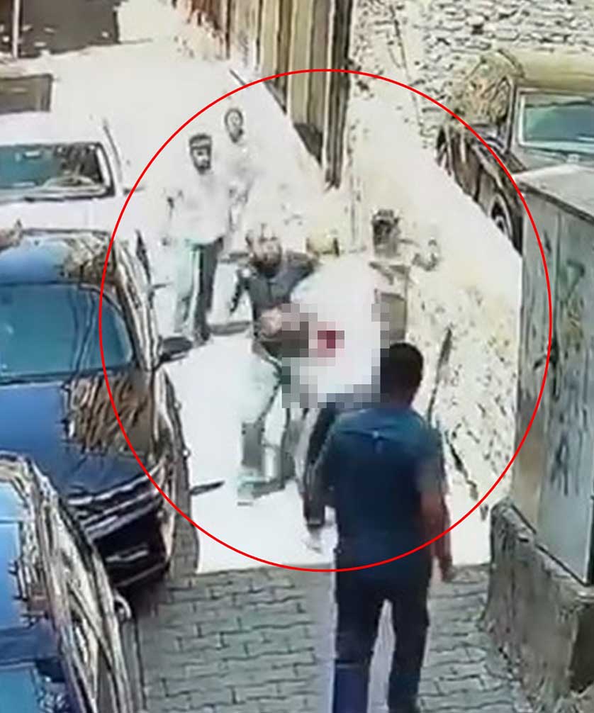 Diyarbakır'da 1 Kişinin Öldüğü Bıçaklı Kavga Kamerada 2