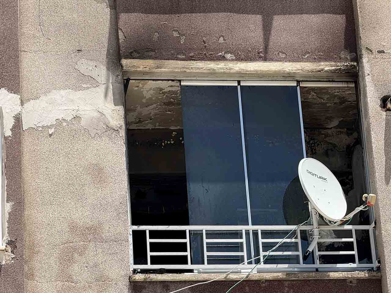 Diyarbakır'da Apartman Yangını 3'Ü Çocuk Toplam 5 Kişi Dumandan Etkilendi 2