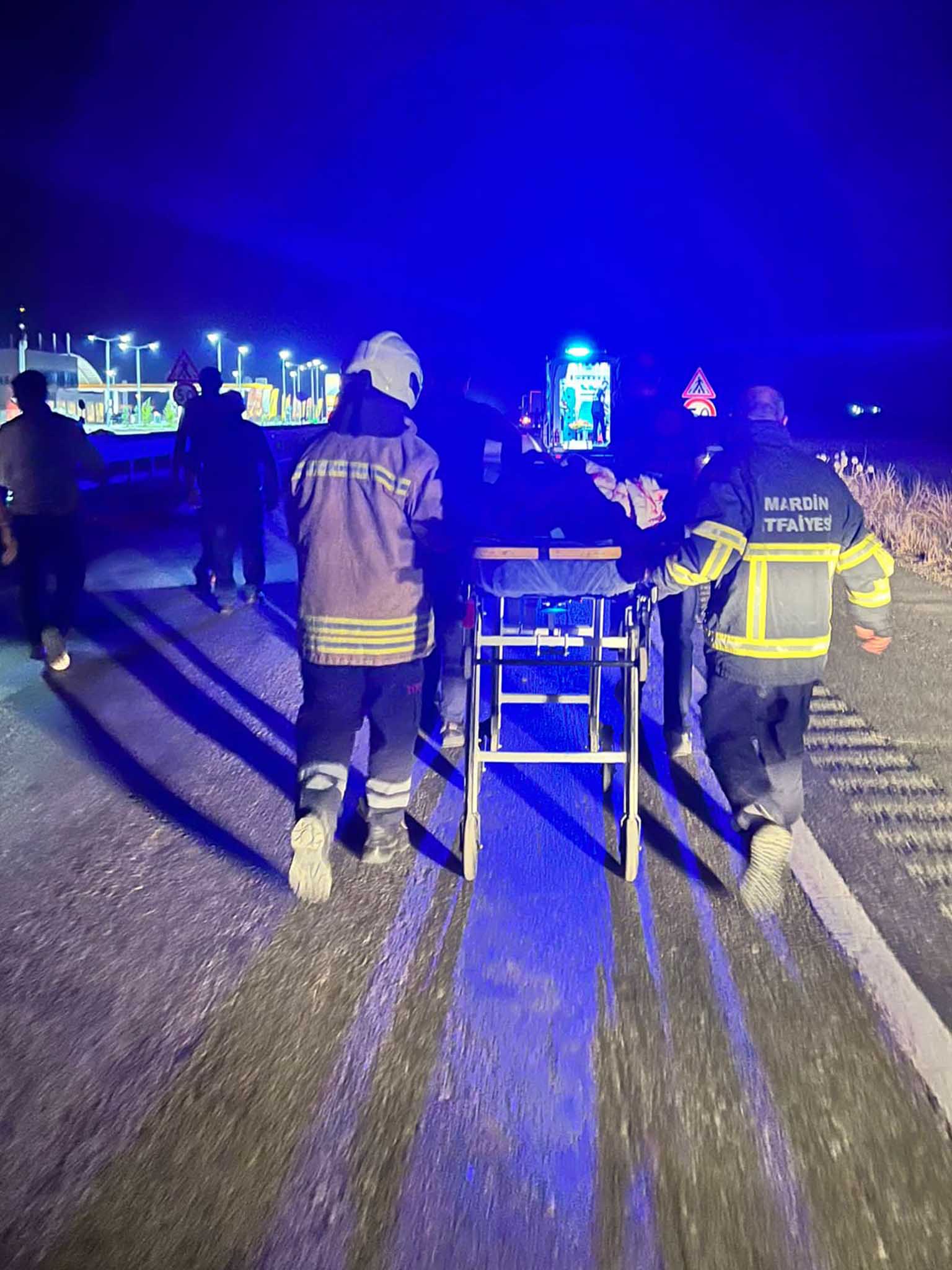 Tir Ile Çarpışan Motosikletteki 2 Kardeş Hayatını Kaybetti 3